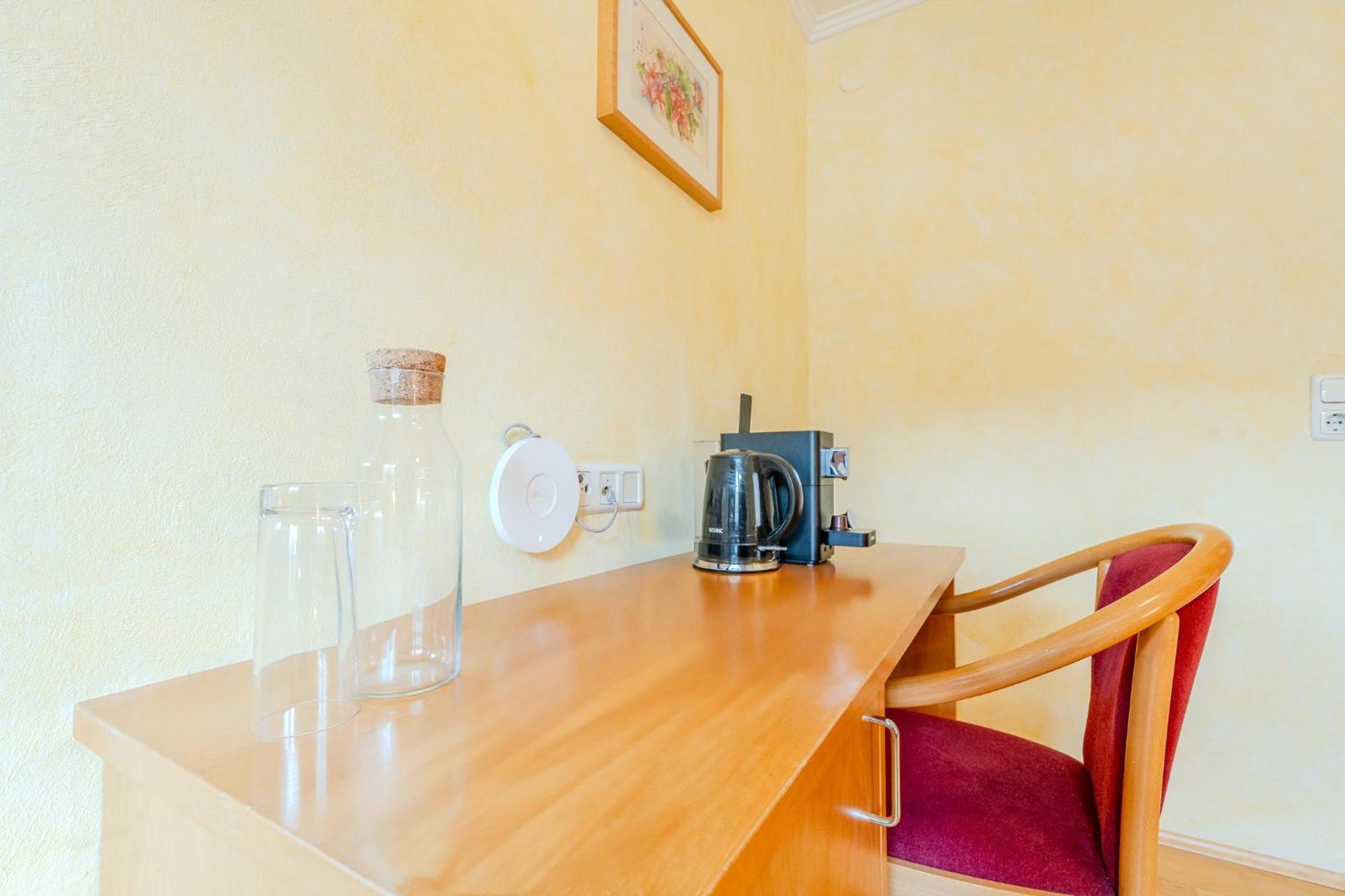 Whats-App Self-Check-In - Villa Maria Theresia Bad Goisern Rom bilde