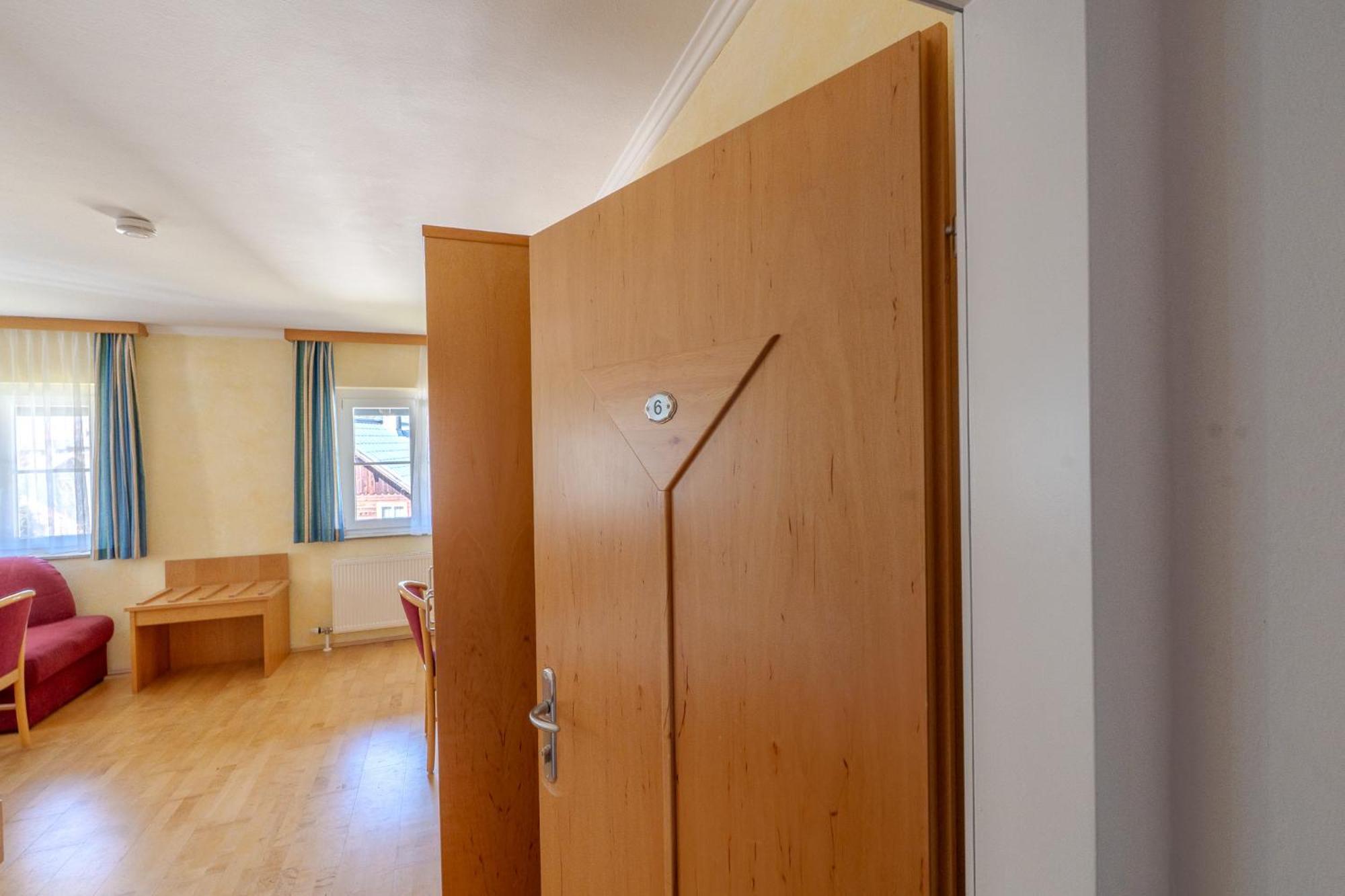 Whats-App Self-Check-In - Villa Maria Theresia Bad Goisern Rom bilde